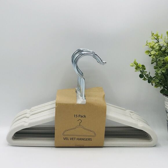 15 Pack Baby Hangers Childrens, Kids Hangers with Velvet Hangers 11 Inch - Picture 4 of 4